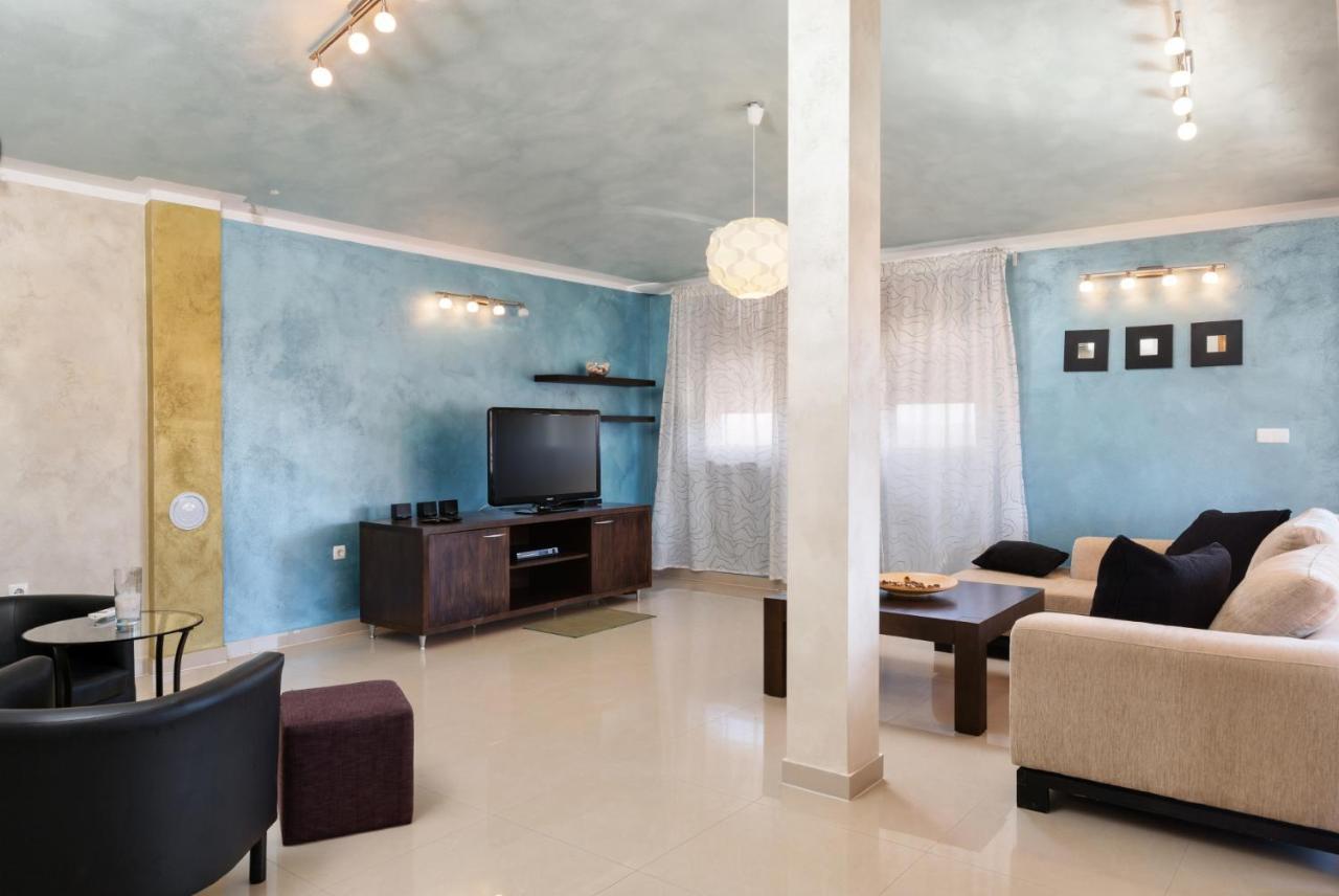 Ferienwohnung Marlera - Penthouse Ližnjan Exterior foto